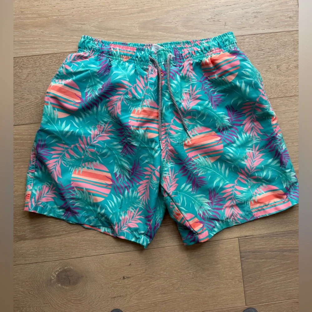 Boardies Apparel Men’s Swim Trunks Medium Tropical Palm Print Lined Shorts